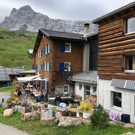 Готель Berghaus Sulzfluh Saint Antonien Екстер'єр фото