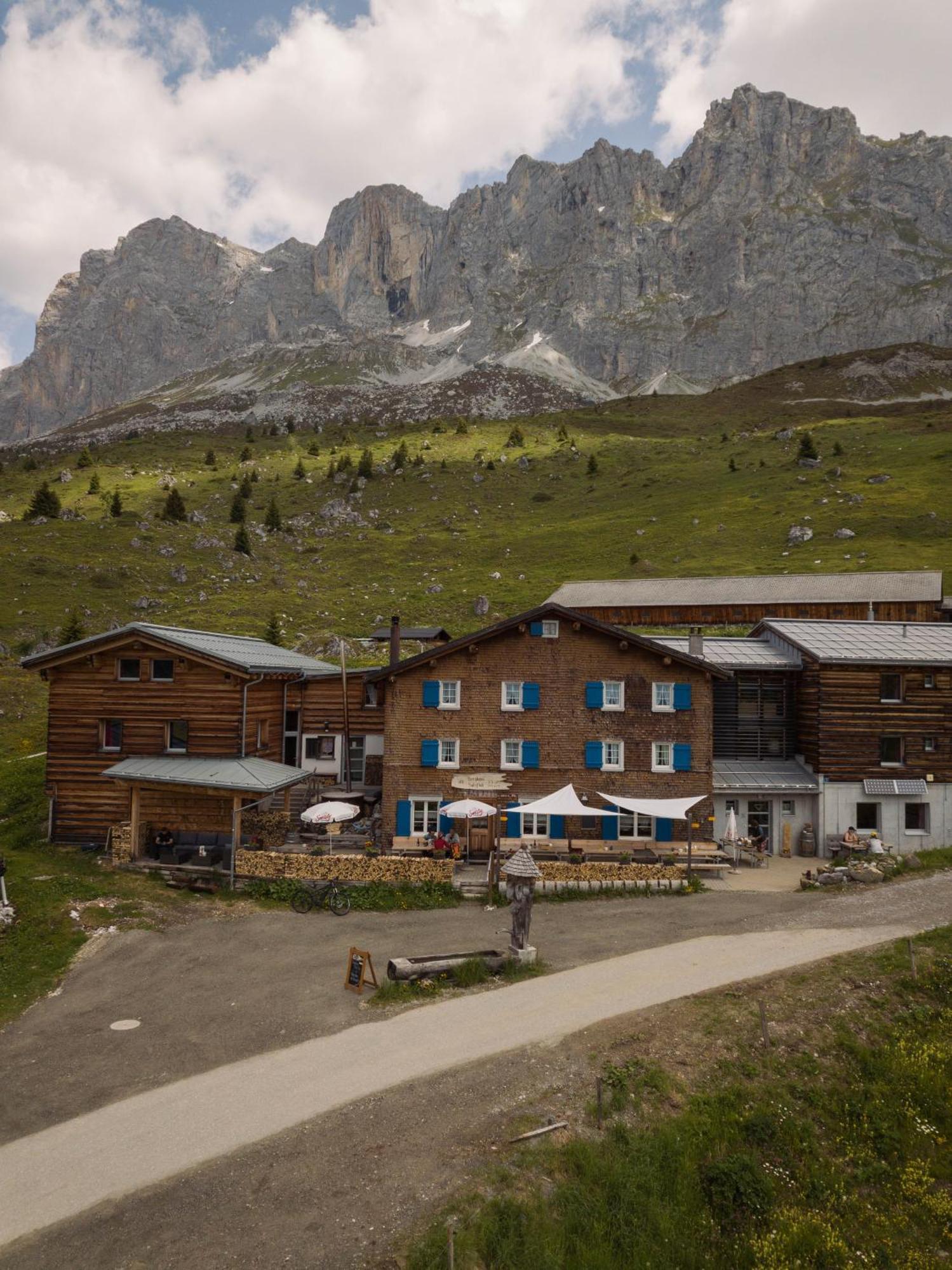 Готель Berghaus Sulzfluh Saint Antonien Екстер'єр фото