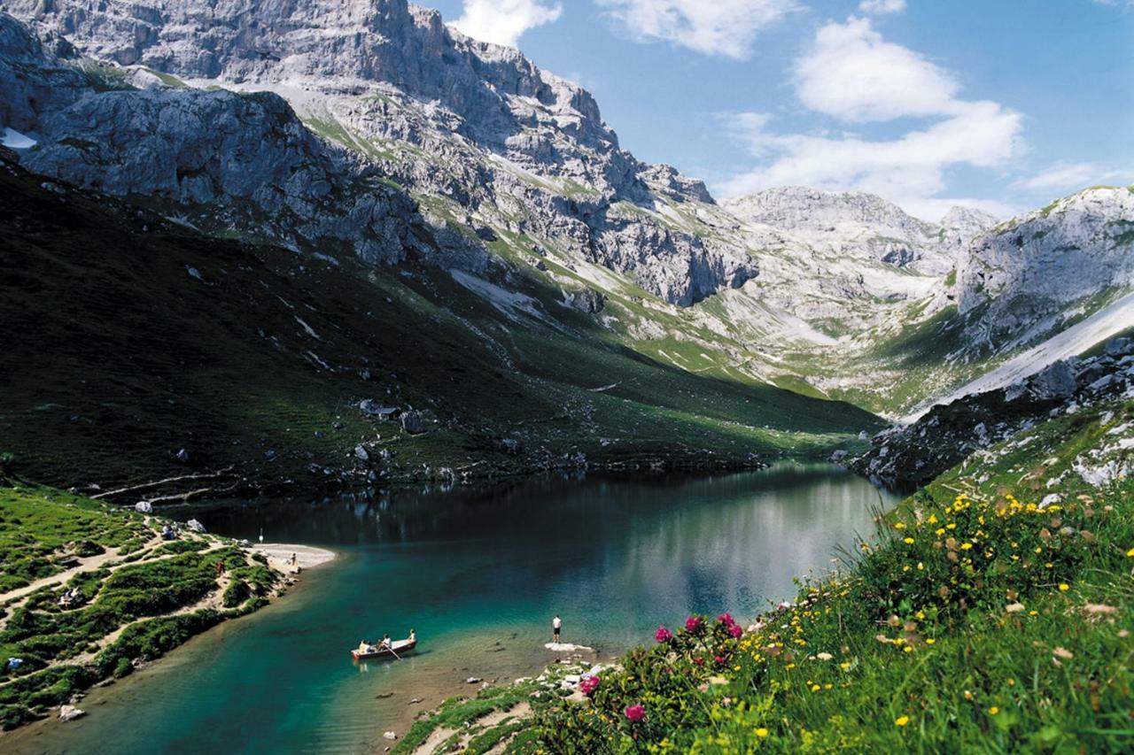 Готель Berghaus Sulzfluh Saint Antonien Екстер'єр фото
